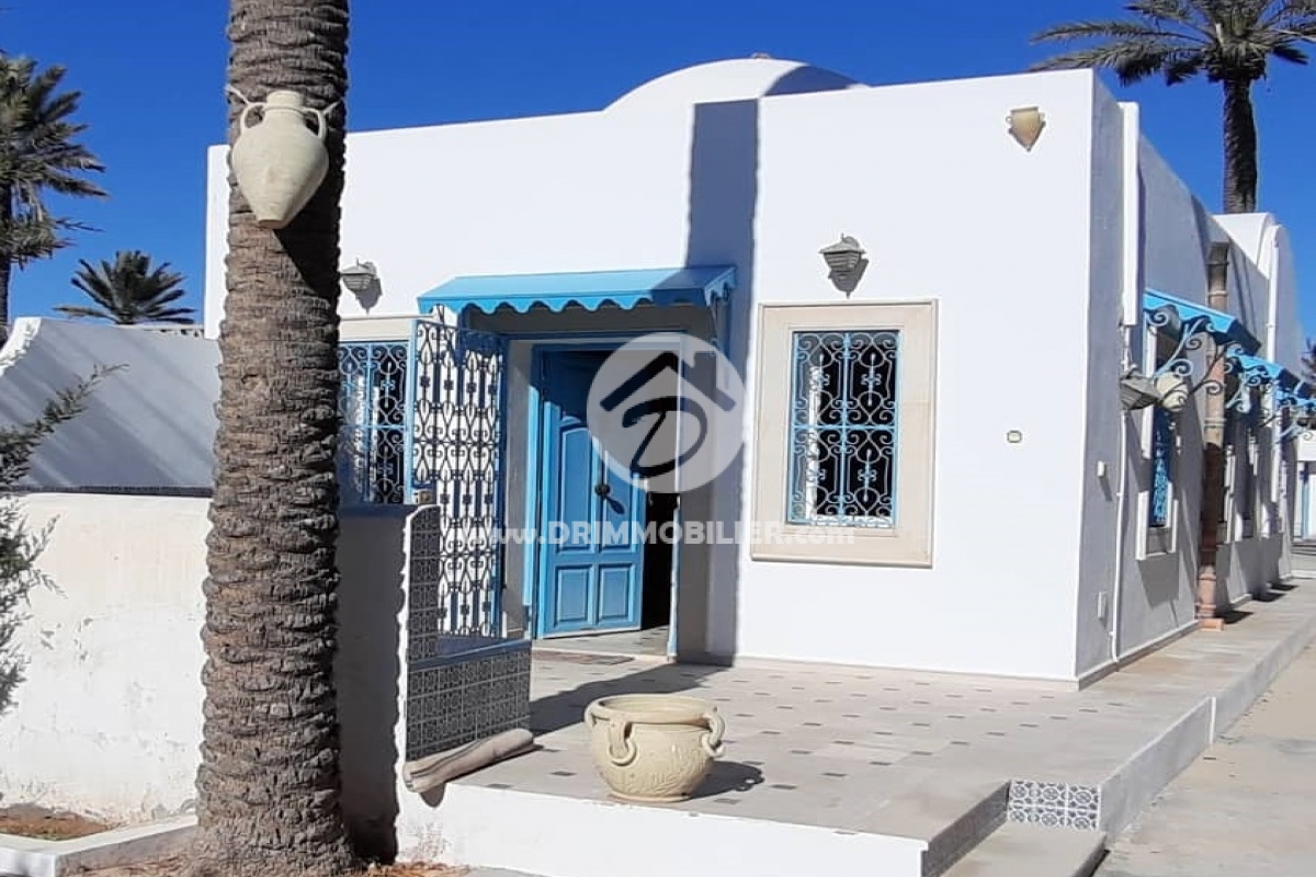 L 236 -                            Vente
                           Villa Meublé Djerba
